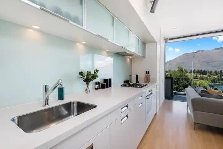 Luxury Lakeview 2 Bedroom Apartment Queenstown Extérieur photo